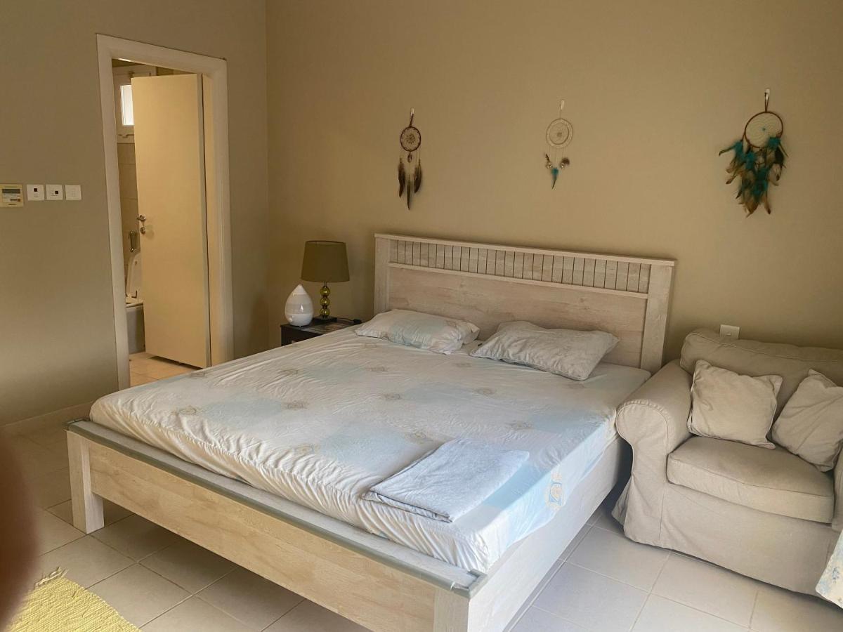 דובאי Spacious 4-Bedroom Villa, Children Friendly מראה חיצוני תמונה